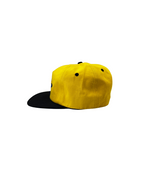 · 100% cotton twill – breathable and built to last.
· Classic OG Panel structure – keeps its shape through wear.
 · Vintage visor with the green under brim for the connoisseur.
· Adjustable strap – fits most head sizes comfortably.
· Unisex design – made for everyone, everyday.
· Embroidered EF logo – clean, minimal branding.
