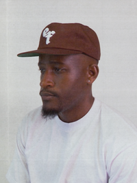 The Grandad Hat represents a unique shape, made with quality fabrics from durable cotton twill. Minimalist and timeless, the Grandad Hat is your go-to accessory for laid-back style. With a subtle embroidered EF logo, this cap adds polish to any outfit and brings a modern day approach to an unmatched era of style, the 90s.
Vintage visor with the green under brim for the connoisseur. Unisex 90s style EF streetwear snapback cap, navy grandad cotton hat with embroidery and green underbrim.