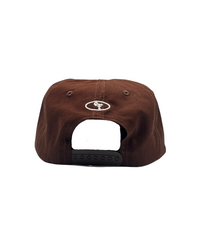 The Grandad Hat represents a unique shape, made with quality fabrics from durable cotton twill. Minimalist and timeless, the Grandad Hat is your go-to accessory for laid-back style. With a subtle embroidered EF logo, this cap adds polish to any outfit and brings a modern day approach to an unmatched era of style, the 90s.
Vintage visor with the green under brim for the connoisseur. Unisex 90s style EF streetwear snapback cap, navy grandad cotton hat with embroidery and green underbrim.